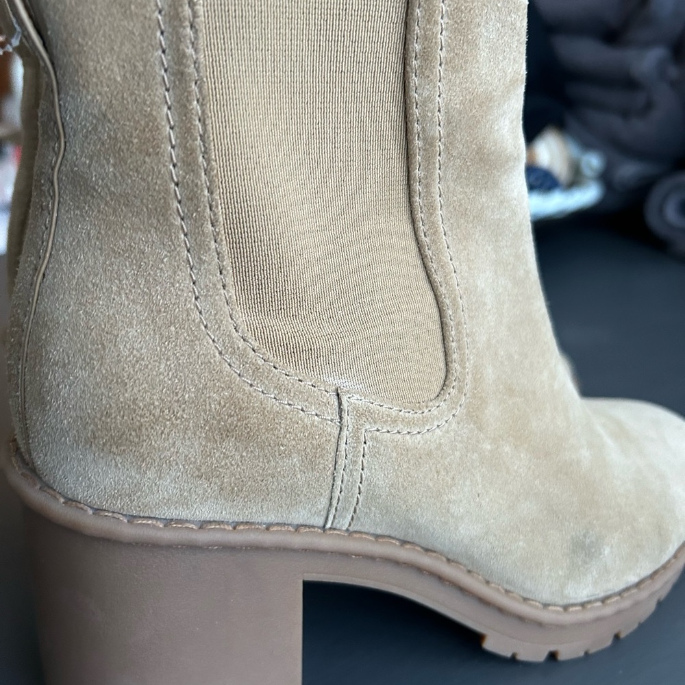 Vince Tan Heeled Boots with Suede Finish